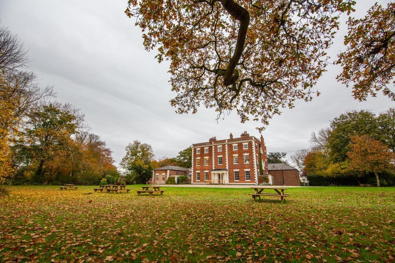 Yha Chester Trafford Hall Dunham-on-the-Hill Экстерьер фото